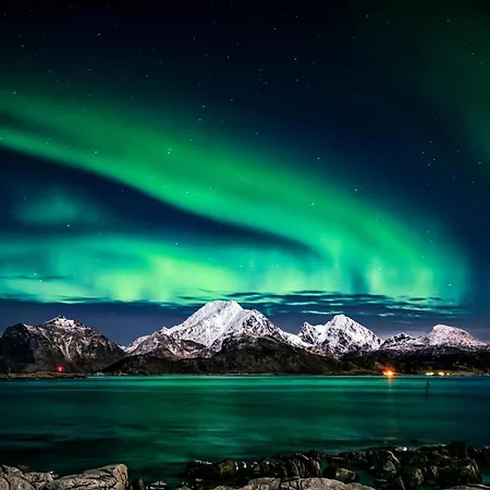 アパート Cozy Aurora I Near Center